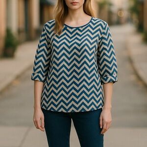 Kiara Blue Chevron Blouse Women’s Large 3/4 Sleeve Lightweight Top
